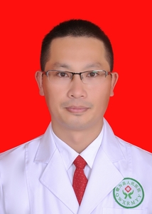 张荣明
基层副主任医师